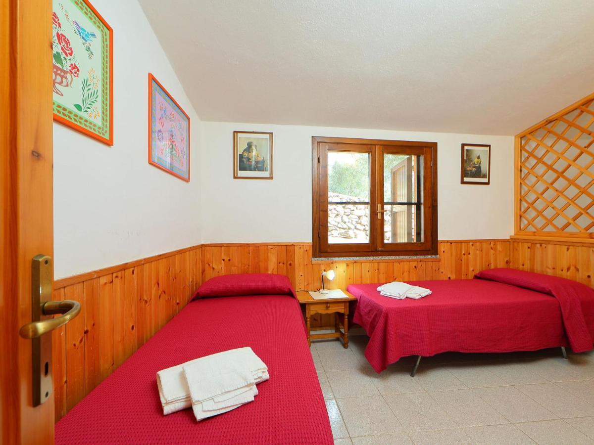 Locazione Turistica Bouganville Badesi Esterno foto